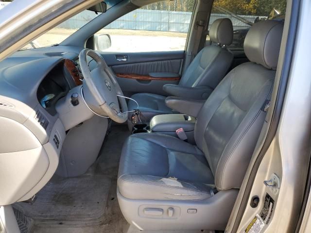 2006 Toyota Sienna XLE