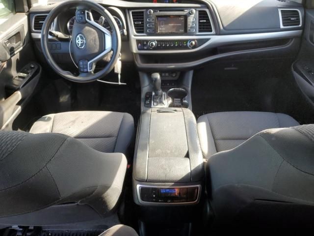 2018 Toyota Highlander LE