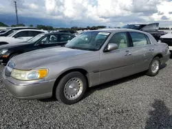 1999 Lincoln Town Car Executive en venta en Riverview, FL