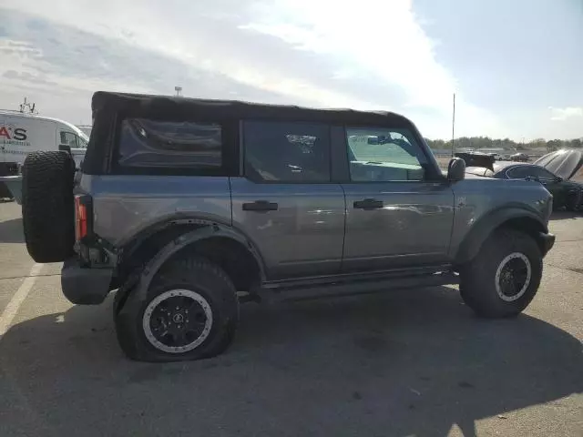 2021 Ford Bronco Base