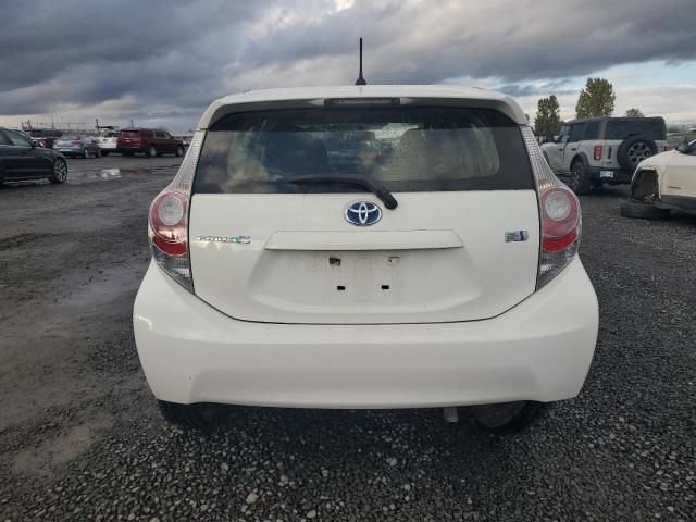 2014 Toyota Prius C