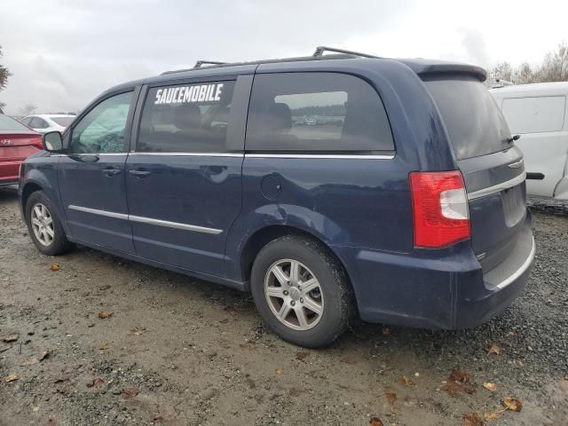 2013 Chrysler Town & Country Touring