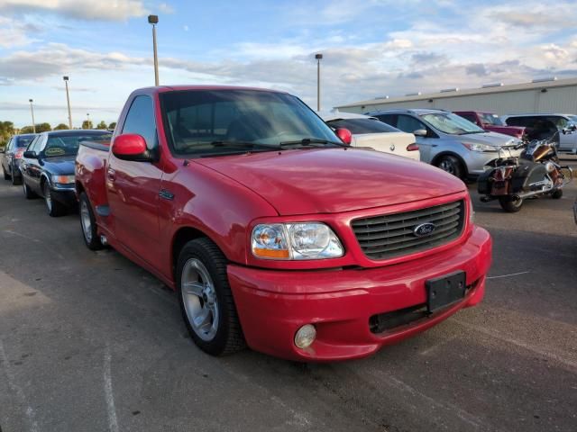 2000 Ford F150 SVT Lightning