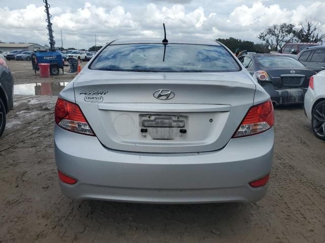 2013 Hyundai Accent GLS