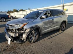 Salvage cars for sale at Pennsburg, PA auction: 2016 Toyota Highlander LE