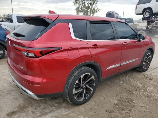 2022 Mitsubishi Outlander SE