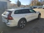 2020 Volvo V60 Cross Country T5 Momentum