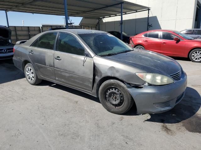 2005 Toyota Camry LE