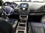 2016 Chrysler Town & Country Touring L