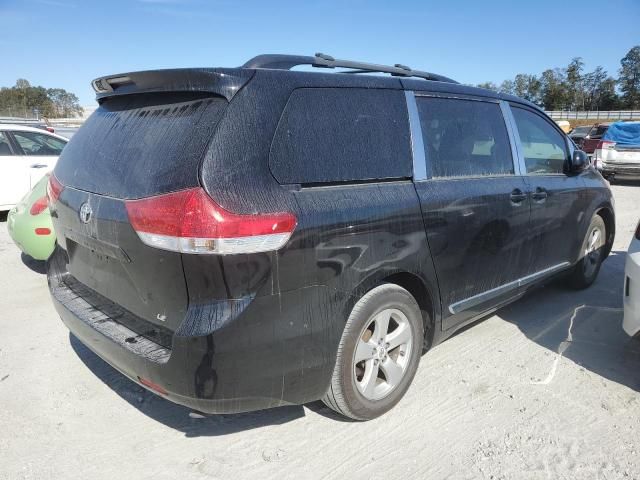 2012 Toyota Sienna LE