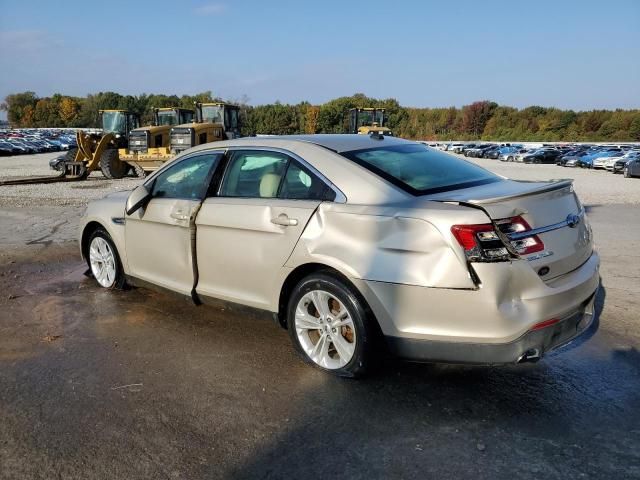 2017 Ford Taurus SEL