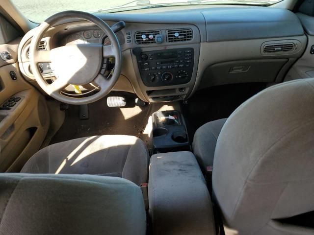 2005 Ford Taurus SE