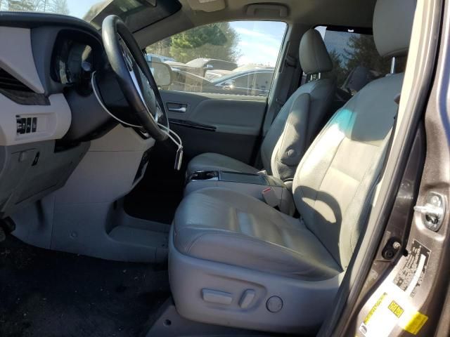 2015 Toyota Sienna XLE