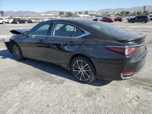 2022 Lexus ES 300H Base