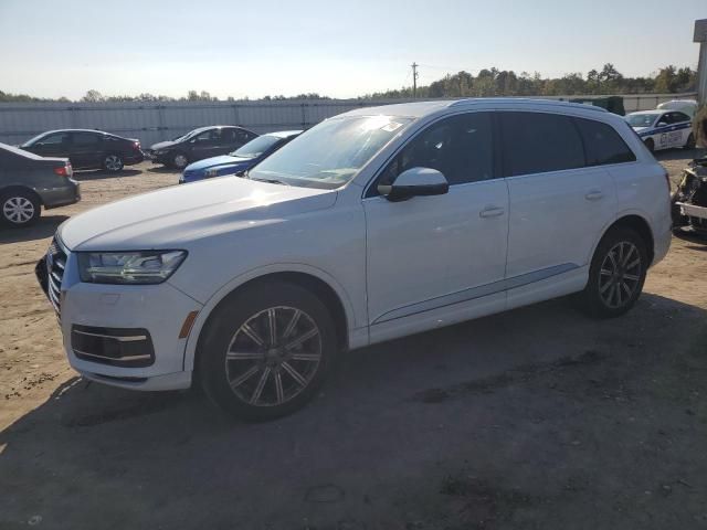 2018 Audi Q7 Prestige