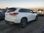 2017 Toyota Highlander LE