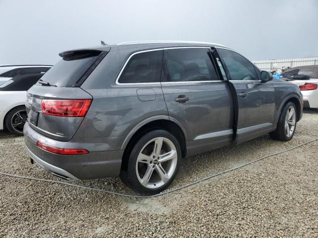 2019 Audi Q7 Prestige