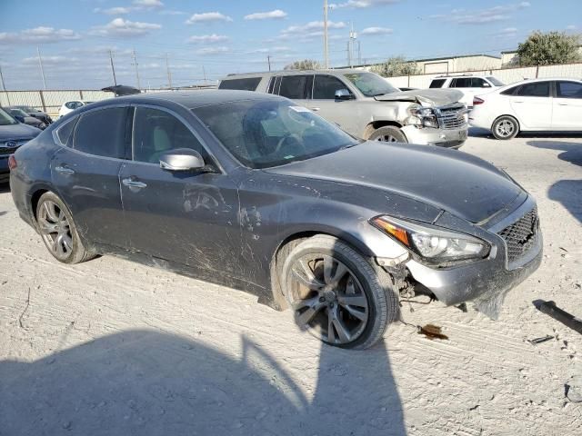 2017 Infiniti Q70 3.7