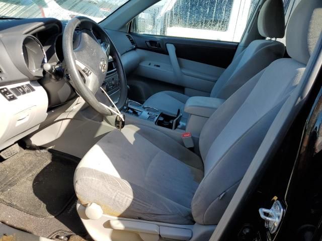 2013 Toyota Highlander Base