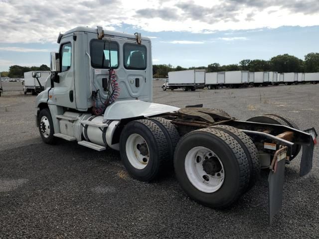 2017 Freightliner Cascadia 125