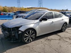 Nissan Vehiculos salvage en venta: 2019 Nissan Altima SR