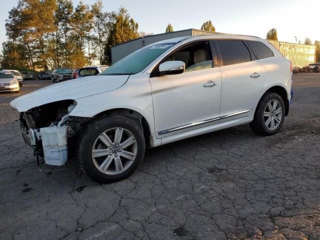 2016 Volvo XC60 T6 Platinum