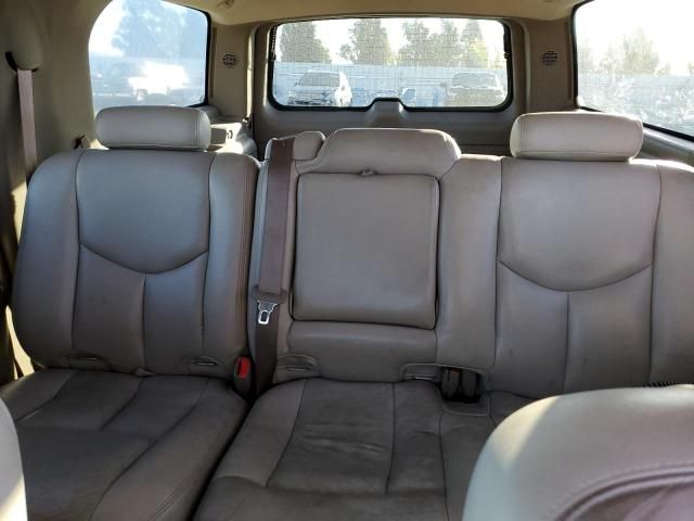 2004 Chevrolet Suburban K1500