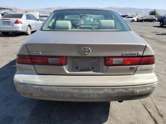 1999 Toyota Camry LE