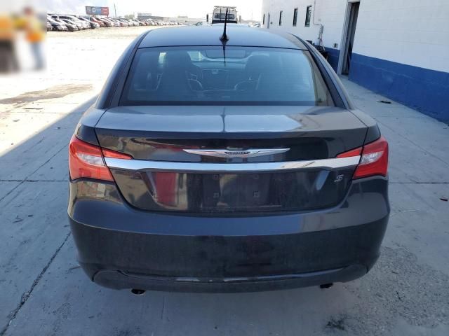 2013 Chrysler 200 Limited