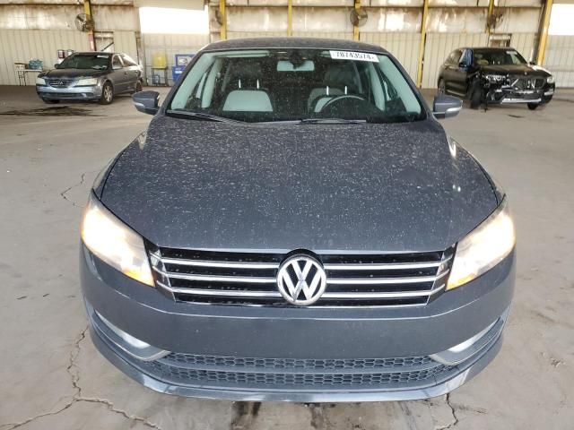 2015 Volkswagen Passat SE