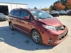 2018 Toyota Sienna XLE