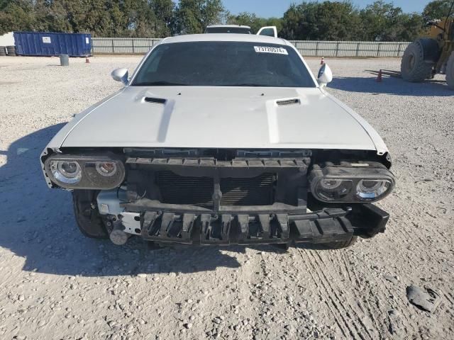 2013 Dodge Challenger SXT