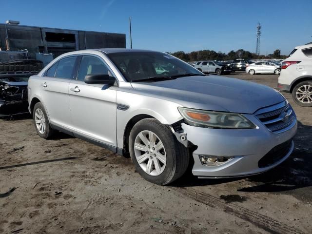 2010 Ford Taurus SE