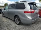 2018 Toyota Sienna XLE