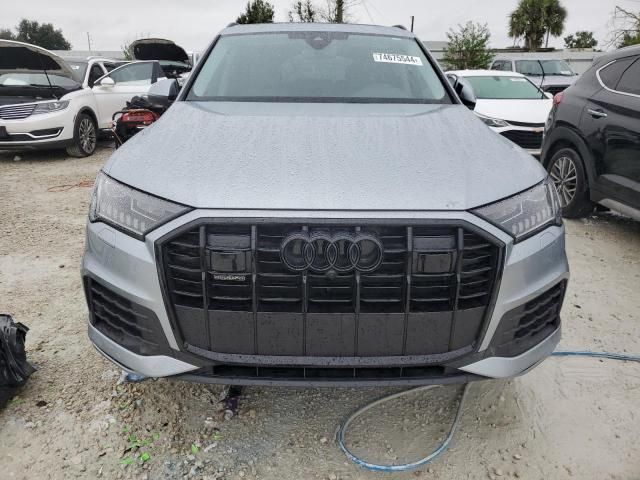 2024 Audi Q7 Premium Plus