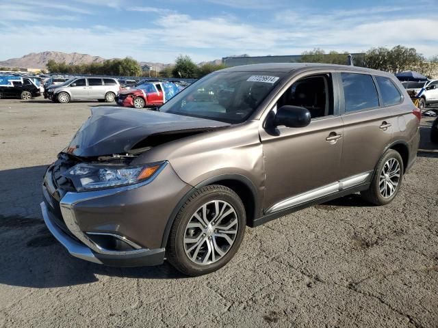 2018 Mitsubishi Outlander ES