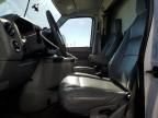 2010 Ford Econoline E450 Super Duty Cutaway Van