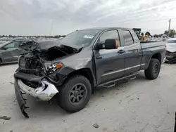 Toyota Tundra Double cab sr Vehiculos salvage en venta: 2017 Toyota Tundra Double Cab SR