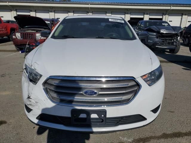 2015 Ford Taurus SE