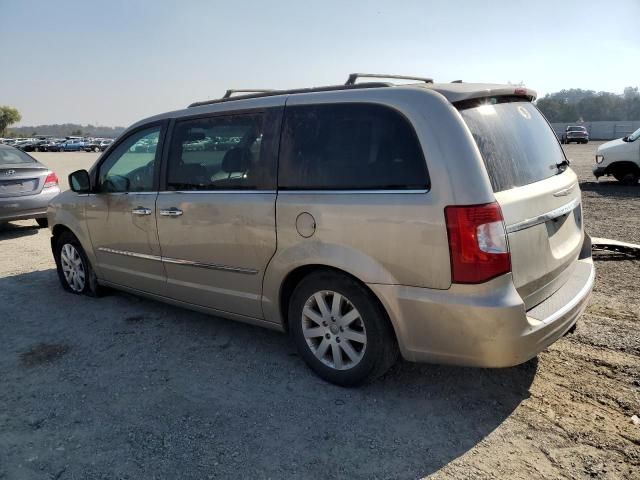 2016 Chrysler Town & Country Touring