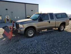 Salvage trucks for sale at Appleton, WI auction: 2005 Ford F250 Super Duty