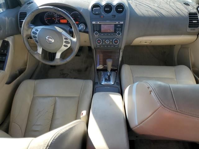 2011 Nissan Altima Base