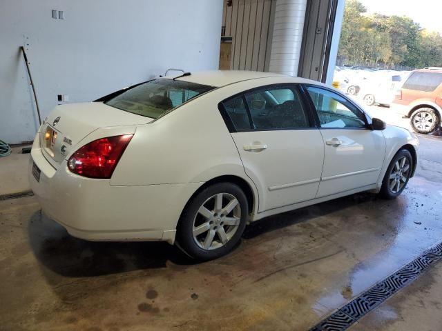 2005 Nissan Maxima SE