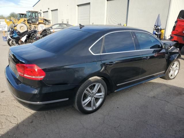 2015 Volkswagen Passat SEL