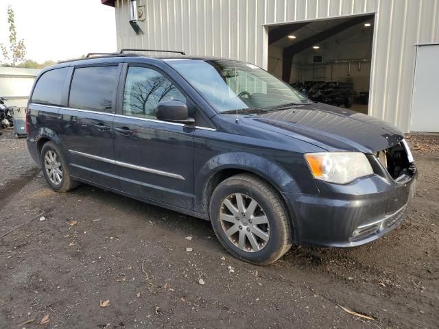 2013 Chrysler Town & Country Touring