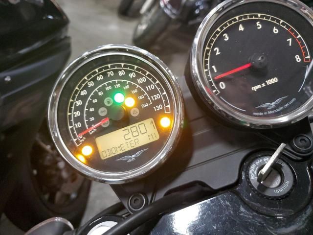 2017 Moto Guzzi V7 III Special