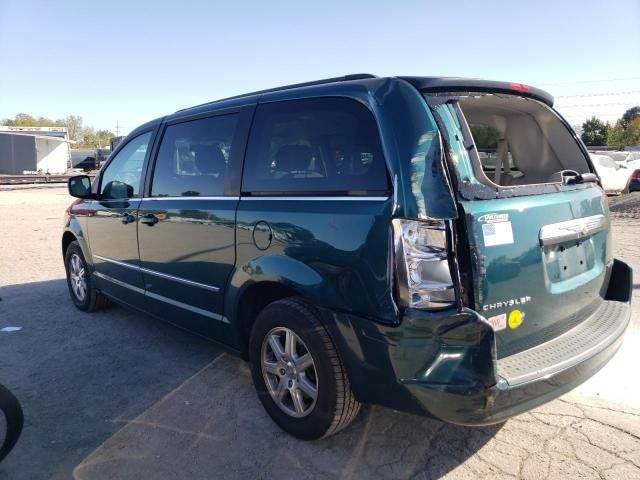 2009 Chrysler Town & Country Touring