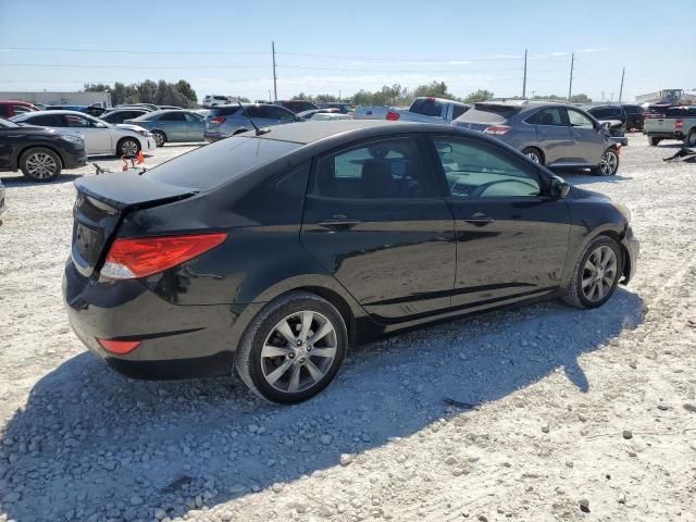 2012 Hyundai Accent GLS