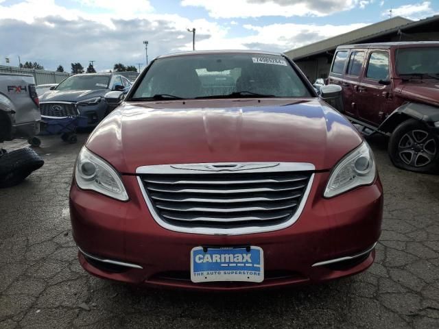 2013 Chrysler 200 Limited