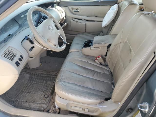 2004 Toyota Avalon XL